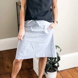 NWT Cute Chambray skirt